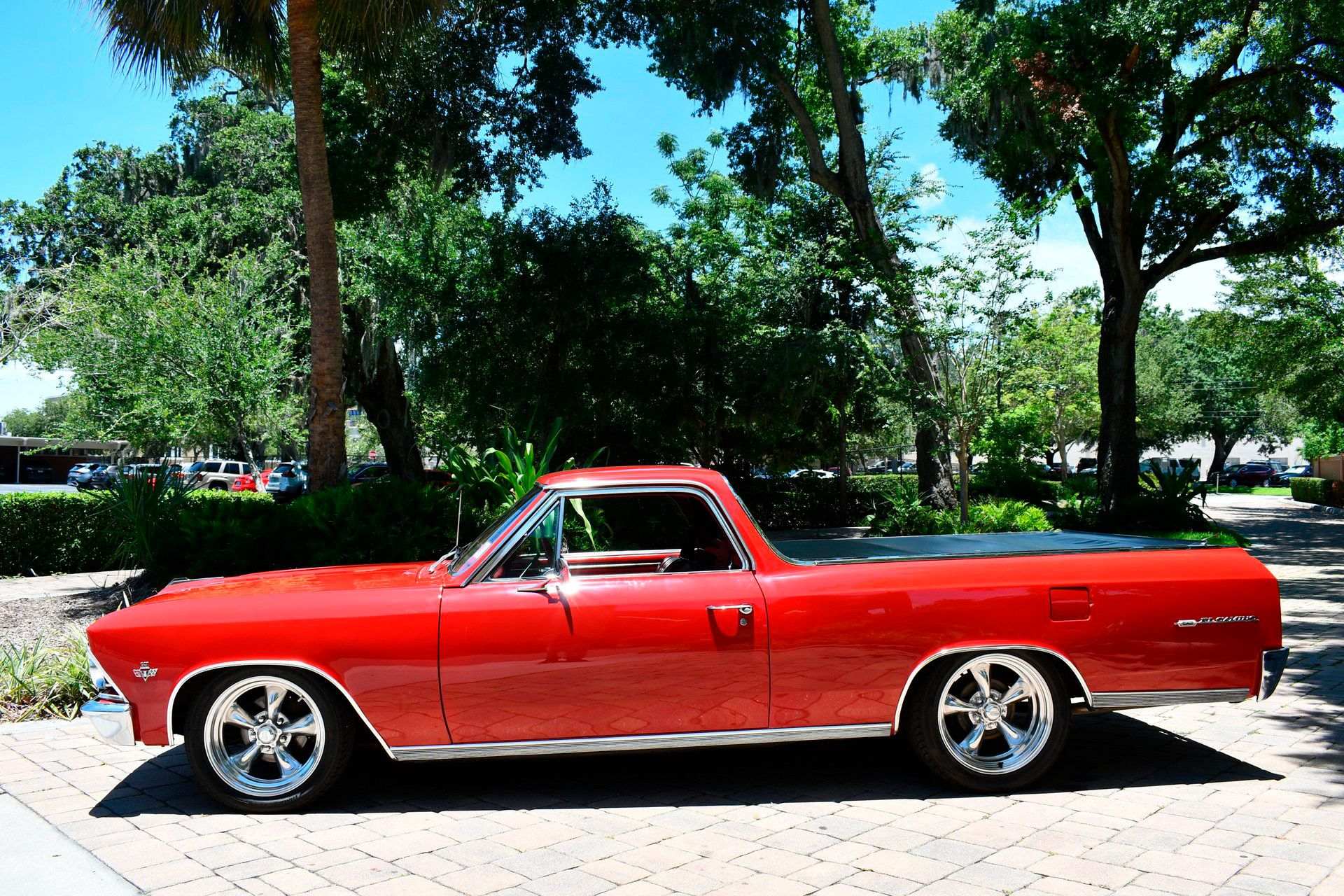 Car Image 4